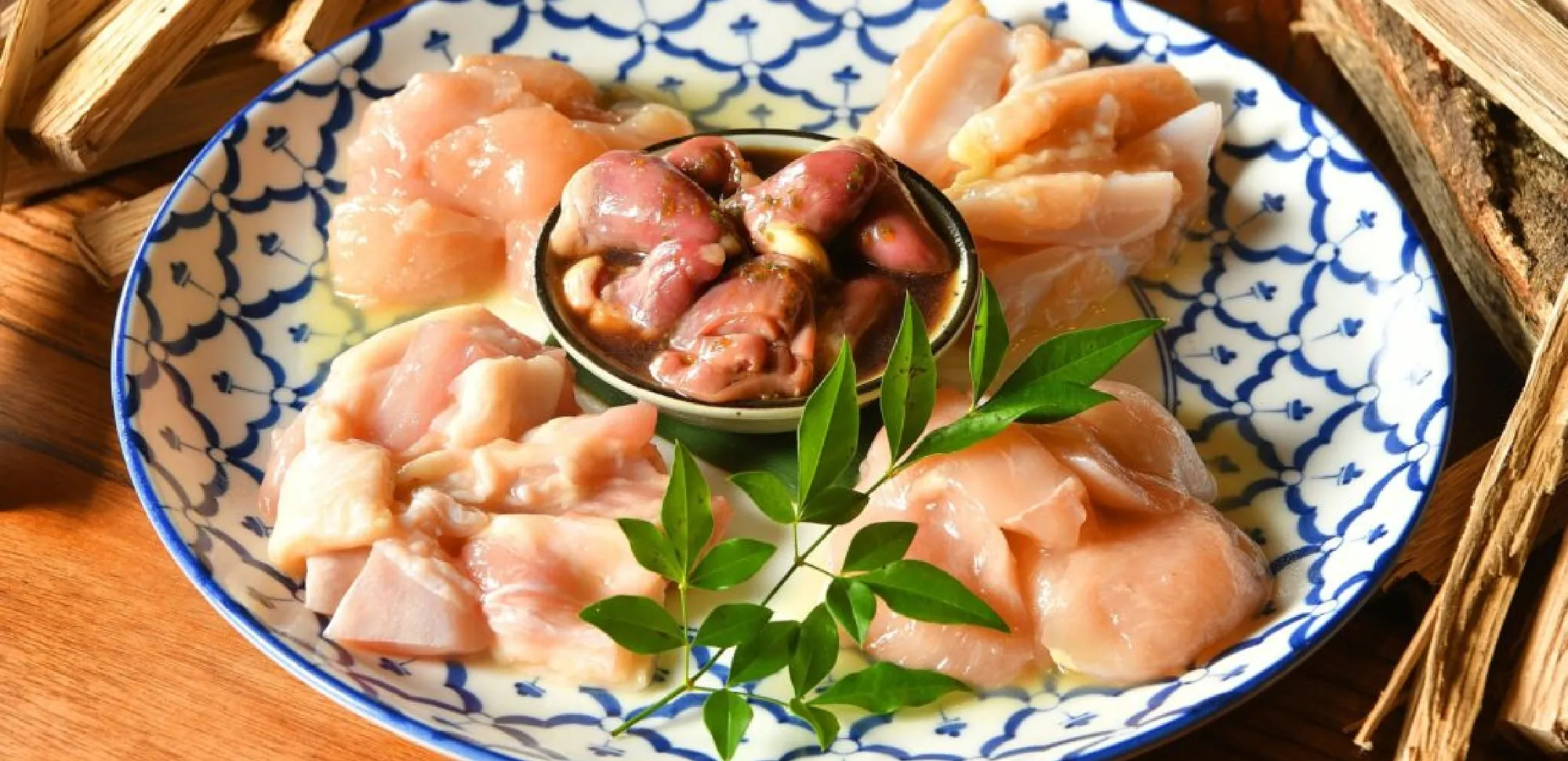 熊の鳥焼 キービジュアル